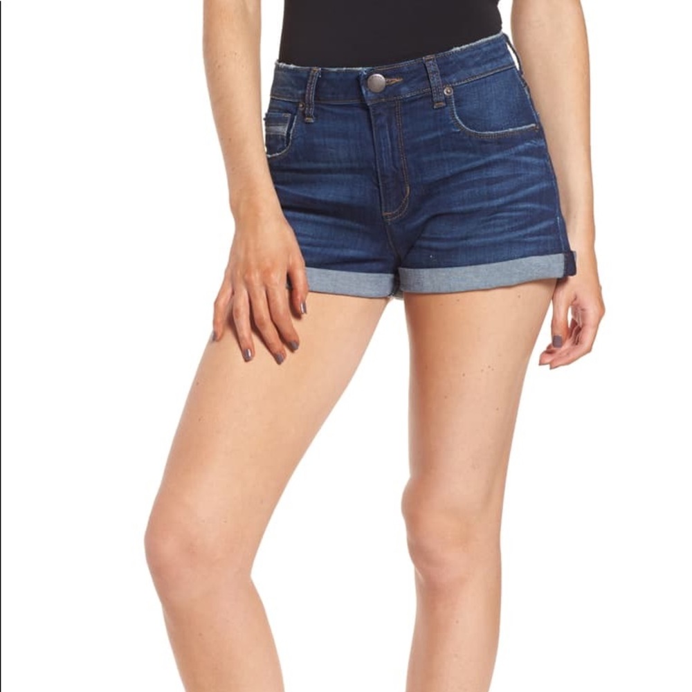STS BLUE - Rose Bowl Cuffed Denim Shorts! Sz 26